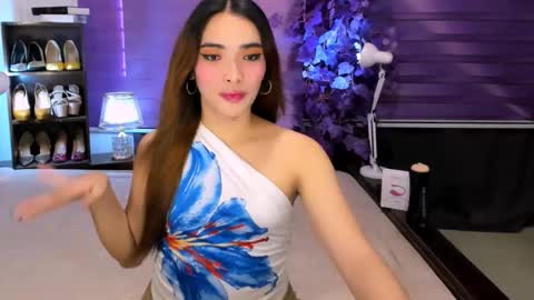 Snapshot of preciosa_banks69 chatting on November 23, 2025, 5:29 am preciosa_banks69 online show from November 23, 2025, 5:29 am
