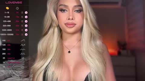 Oh my Amber online show from October 4, 2025, 1:58 am