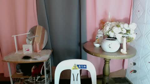 Snapshot of precious_burikatx chatting on June 20, 2026, 12:03 am Cassie online show from June 20, 2026, 12:03 am