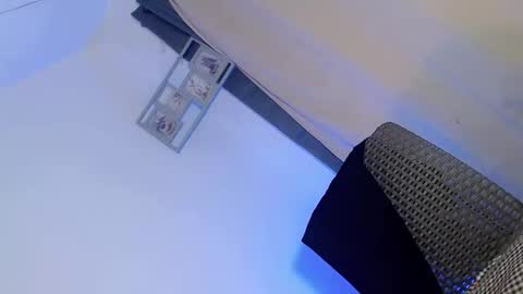 GODDESS PRECIOUS online show from January 14, 2026, 9:37 am