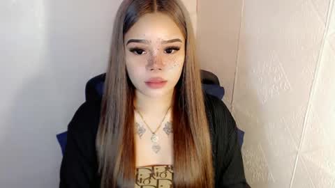 MAXXINE online show from February 12, 2025, 9:54 pm