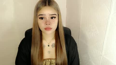 MAXXINE online show from February 28, 2025, 2:09 am