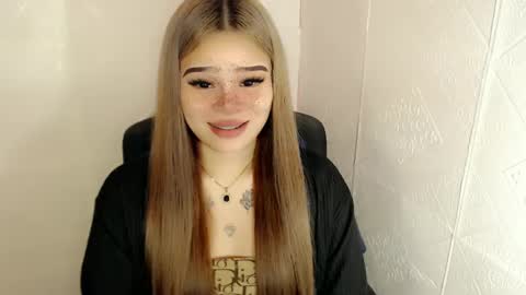 MAXXINE online show from March 2, 2025, 12:20 am