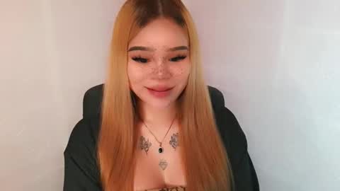 MAXXINE online show from December 5, 2025, 4:10 am