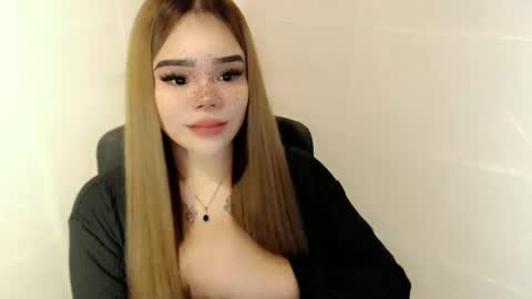 MAXXINE online show from February 26, 2026, 1:10 pm