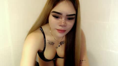 MAXXINE online show from March 11, 2026, 4:18 am