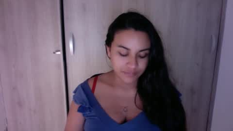 preggo_fantasy online show from December 3, 2025, 4:09 am