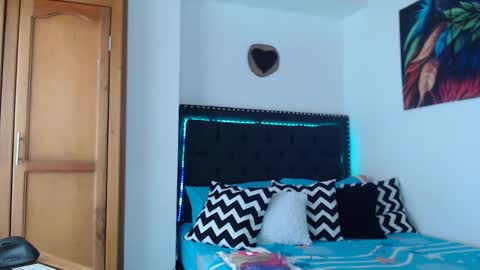 ---- online show from February 6, 2026, 4:21 pm