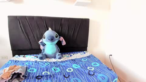 Angelly online show from January 22, 2025, 11:23 am