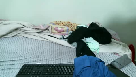 Snapshot of preshty chatting on October 19, 2025, 6:03 am preshty online show from October 19, 2025, 6:03 am