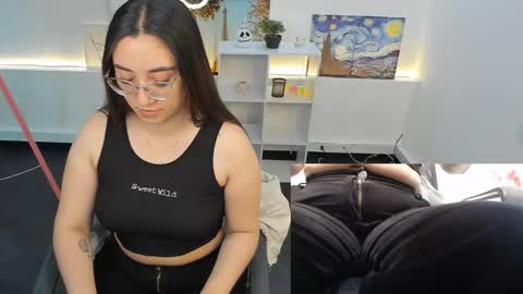 Camila  online show from October 9, 2025, 12:03 pm