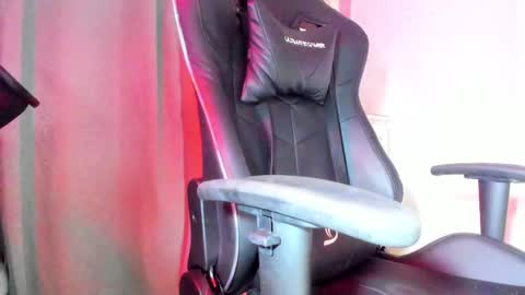 PRESSURE online show from February 28, 2026, 10:38 am