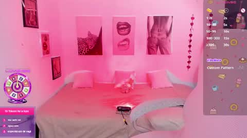 Snapshot of pretti_scarlett chatting on July 18, 2026, 1:21 am pretti scarlett online show from July 18, 2026, 1:21 am