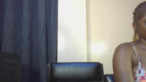 Bad gurl Riri online show from November 21, 2025, 2:54 am