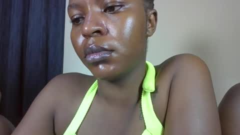 Bad gurl Riri online show from November 26, 2025, 6:03 am