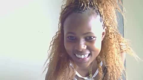 pretty_africanah online show from May 9, 2026, 4:23 pm