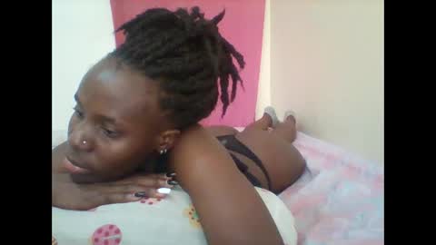 pretty_darya online show from January 17, 2025, 8:02 am