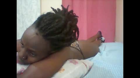 pretty_darya online show from January 31, 2025, 9:48 am