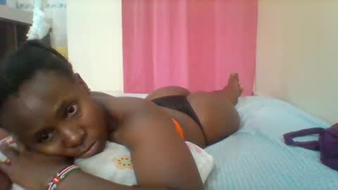 pretty_darya online show from February 23, 2025, 7:44 am