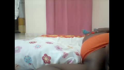 pretty_darya online show from February 24, 2025, 6:58 pm