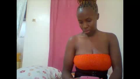 pretty_darya online show from February 25, 2025, 8:14 am