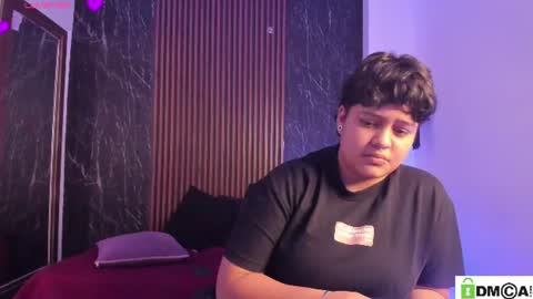 pretty_honey22 online show from July 3, 2026, 3:13 am