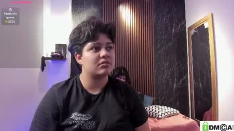 pretty_honey22 online show from August 1, 2026, 3:17 am