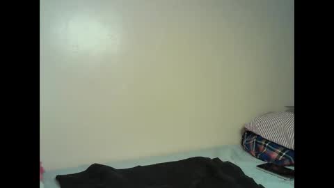 pretty_kylah online show from October 13, 2025, 2:50 pm