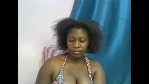 pretty_kylah online show from October 14, 2025, 2:56 am