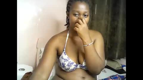 Snapshot of pretty_kylah chatting on June 7, 2026, 3:32 am pretty_kylah online show from June 7, 2026, 3:32 am