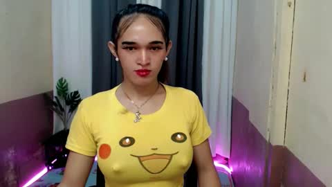 pretty_lady_kitty online show from April 19, 2026, 5:45 pm