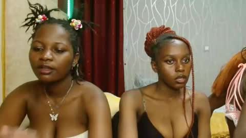 Pretty online show from February 3, 2026, 6:46 pm