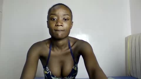 pretty luv1 online show from March 6, 2026, 9:06 am