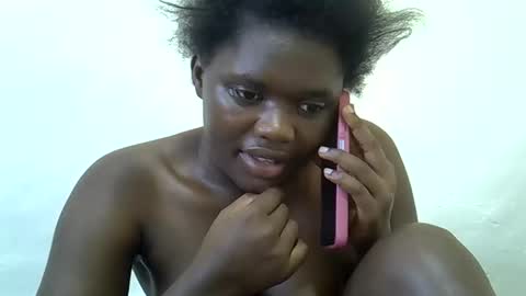 Snapshot of pretty_melan chatting on June 6, 2026, 8:08 am pretty_melan online show from June 6, 2026, 8:08 am