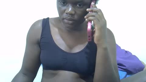 Snapshot of pretty_melan chatting on June 11, 2026, 10:57 am pretty_melan online show from June 11, 2026, 10:57 am