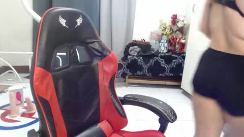 Its me NicoLe online show from February 2, 2026, 2:27 pm