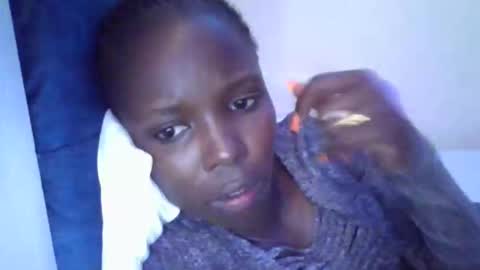 Snapshot of pretty_petite_ebony chatting on March 2, 2026, 5:19 am pretty_petite_ebony online show from March 2, 2026, 5:19 am