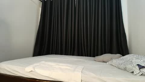 pretty_sexxxy online show from April 8, 2026, 7:14 pm