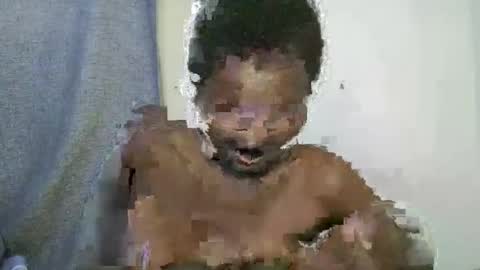 pretty_shanz online show from October 22, 2025, 4:57 am