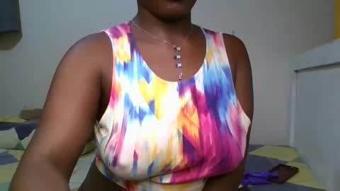 pretty_shila online show from October 10, 2025, 12:48 pm