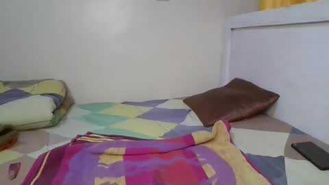 pretty_shila online show from October 25, 2025, 11:51 am