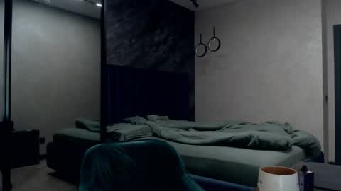 Justin online show from December 5, 2024, 7:28 pm