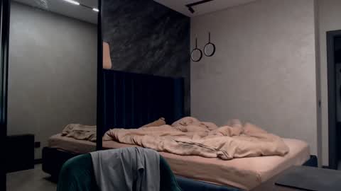 Justin online show from January 10, 2025, 9:34 am