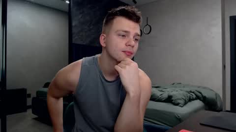 Justin online show from February 13, 2025, 3:39 am