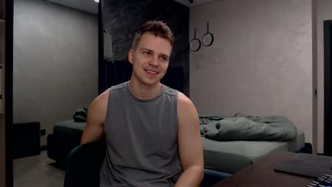 Justin online show from March 9, 2025, 3:43 am