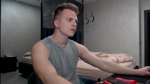 Justin online show from October 6, 2025, 4:10 am