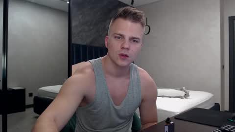 Justin online show from October 22, 2025, 2:34 am