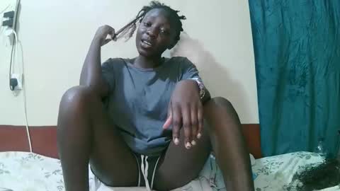 pretty_tiffany1 online show from November 28, 2025, 5:59 pm