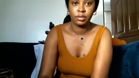 Snapshot of pretty_zii chatting on May 29, 2026, 8:45 am zii online show from May 29, 2026, 8:45 am