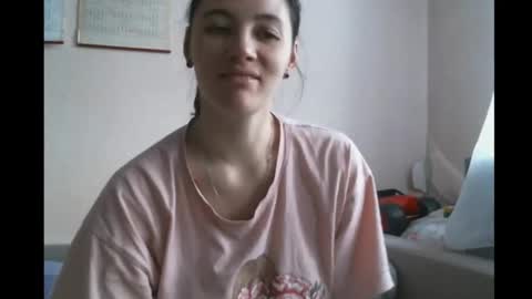 Bella online show from February 15, 2025, 5:19 am